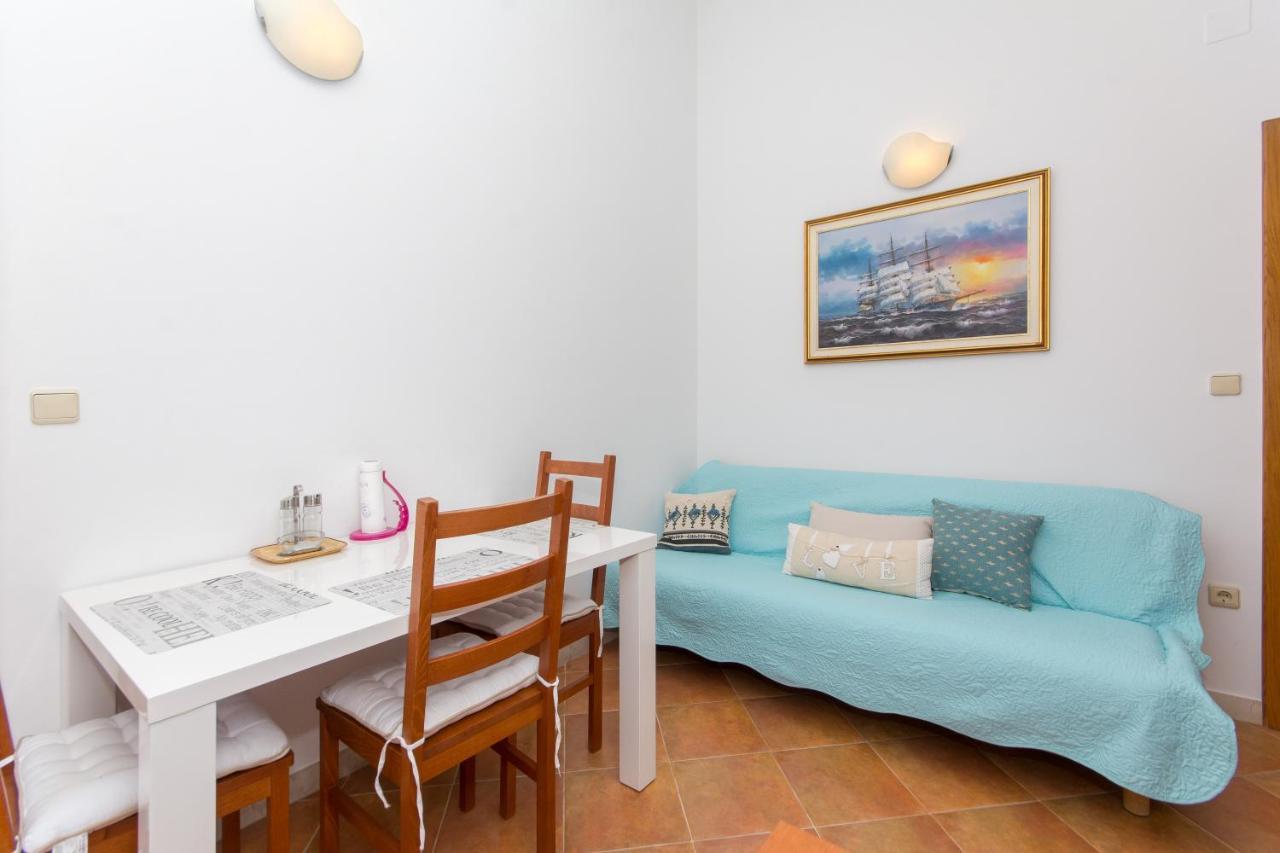 Modern Apartment With Sea View ดูบรอฟนิก ภายนอก รูปภาพ